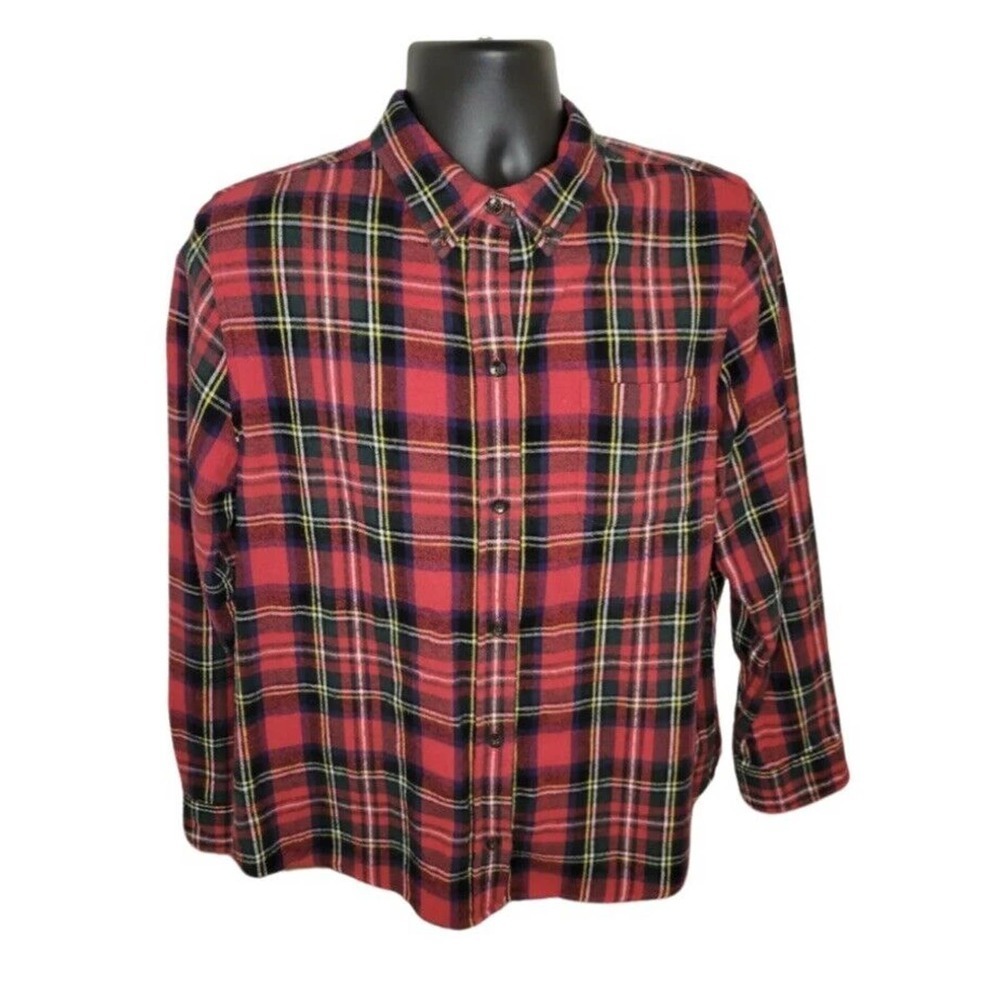 L.L. Bean Women's Plaid Flannel (Large Petit) Red/Green Relaxed Fit - Super Soft
